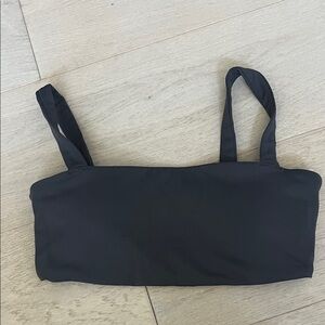 Vuori Women's Black Crop Top